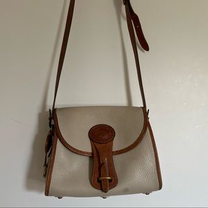Vintage Dooney & Bourke Essex crossbody